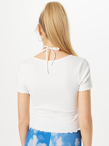 T-shirt Monki en blanc