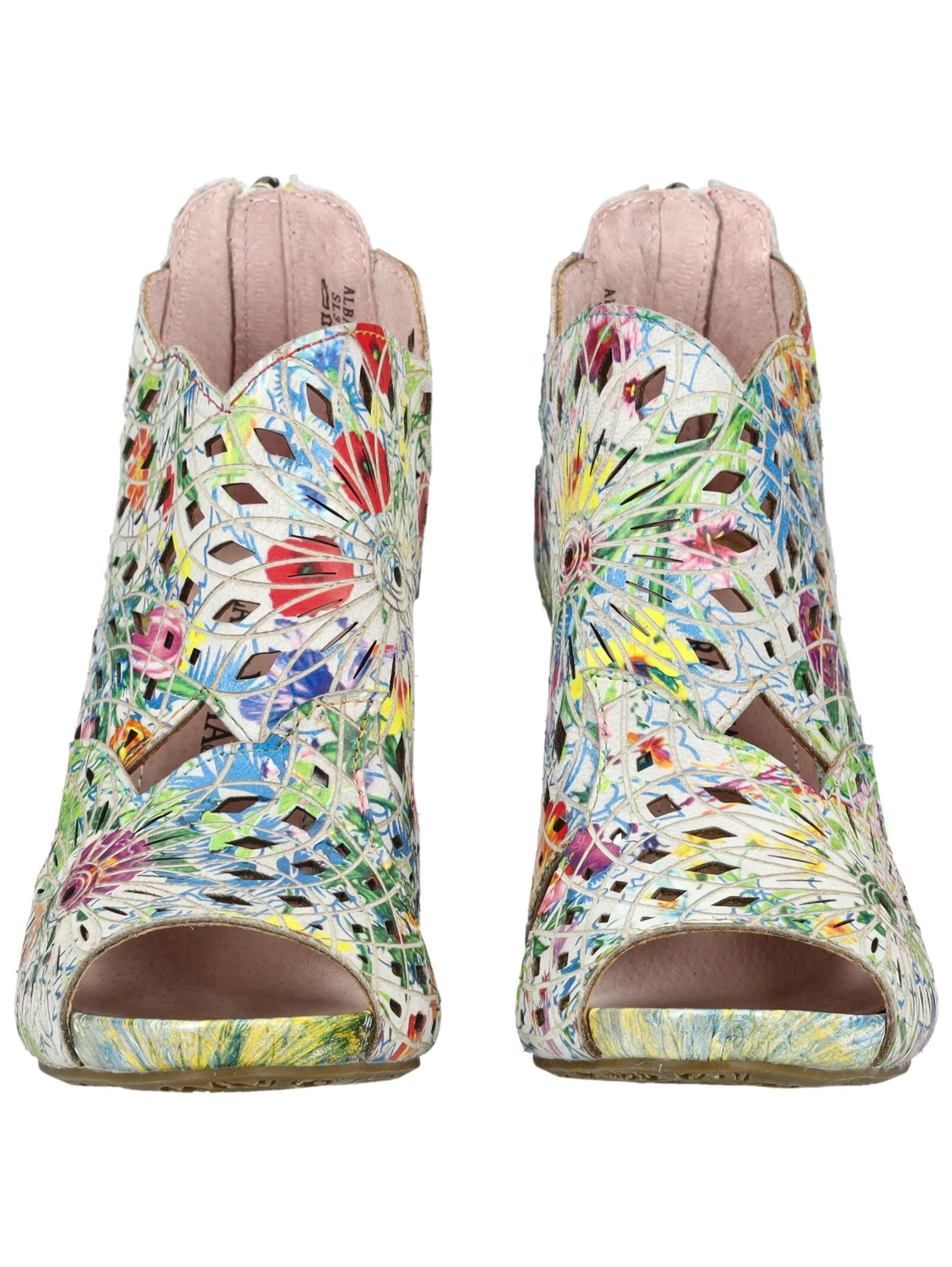 Laura Vita Ankle Boots in Green