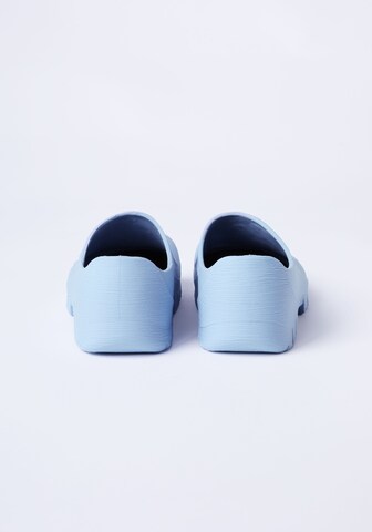 Gardena Clogs in Blau