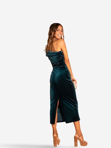 THE-ARE - Vestido em verde
