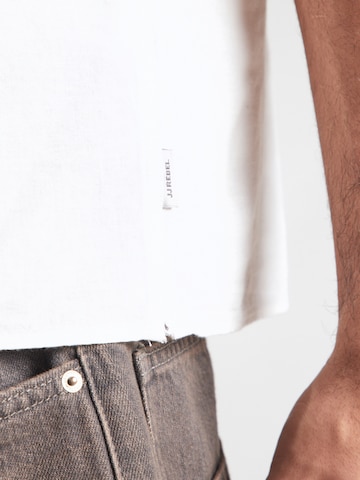 JJ Rebel Средняя посадка Рубашка 'JREBMOSS SUNNY' в Белый