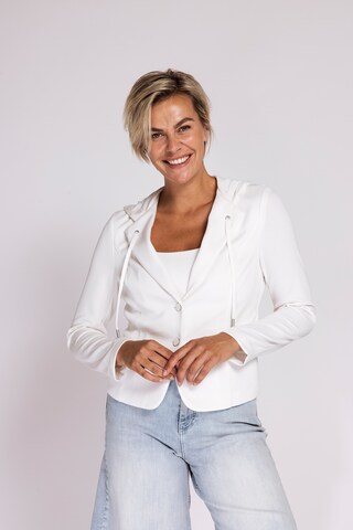 Zhrill Blazer in White: front