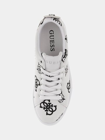GUESS Sneaker 'Gianele' in Weiß