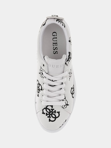GUESS Sneaker 'Gianele' in Weiß