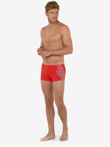 Shorts de bain ' Winner ' HOM en rouge