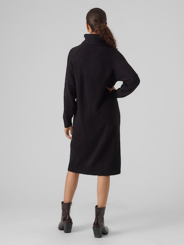 Robes en maille 'DANIELA' VERO MODA en noir