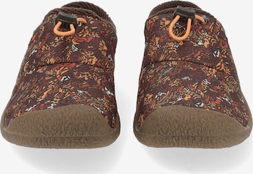 KEEN Slippers in Brown