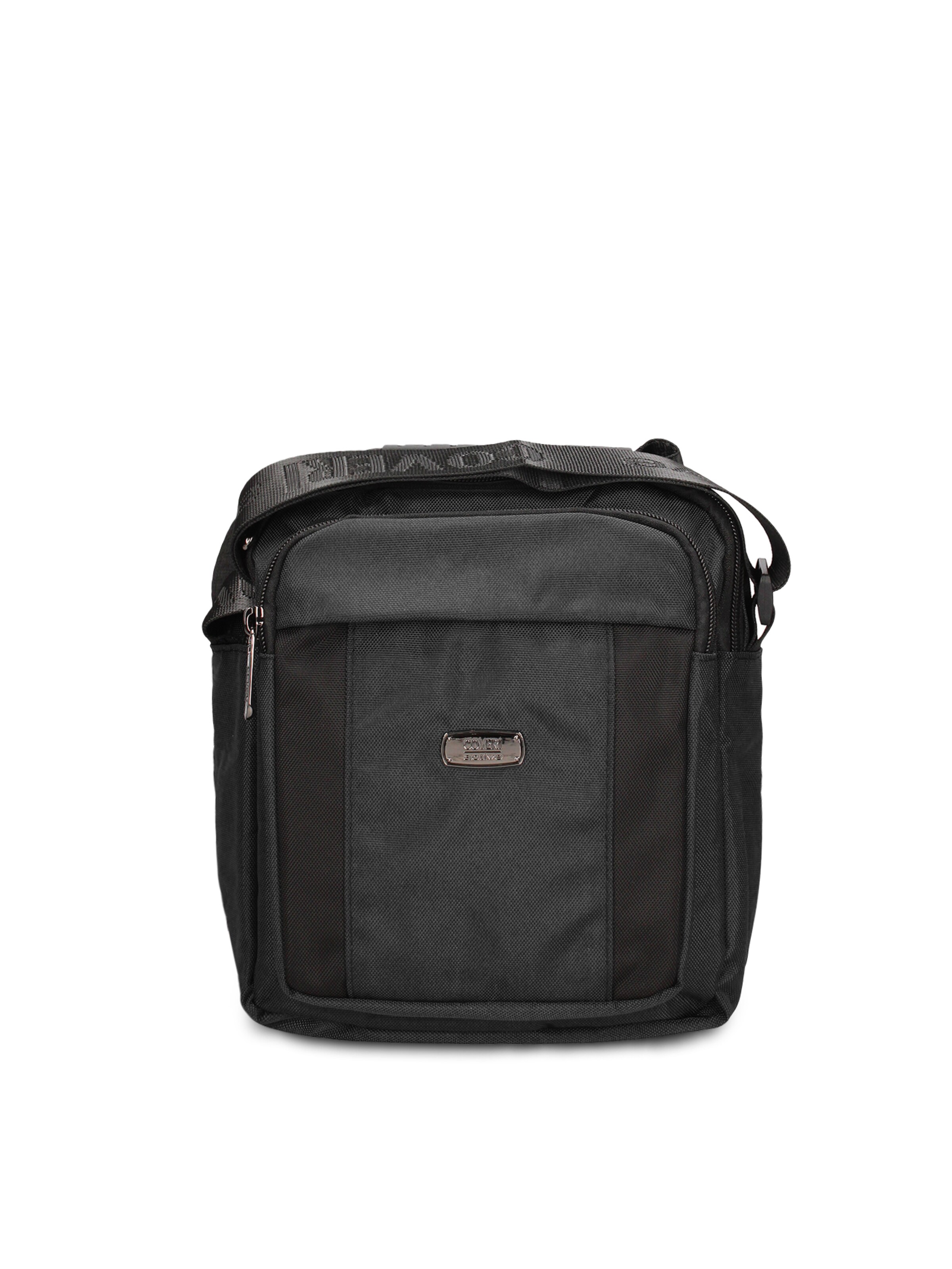 Borsa a tracolla 'Borsa a Tracolla Uomo Vegan Leather con Zip' di Coveri Collection in nero: frontale