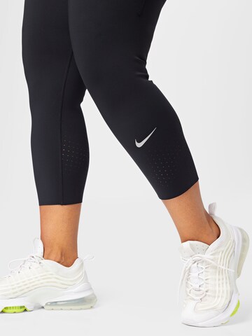 NIKE Skinny Παντελόνι φόρμας σε μαύρο