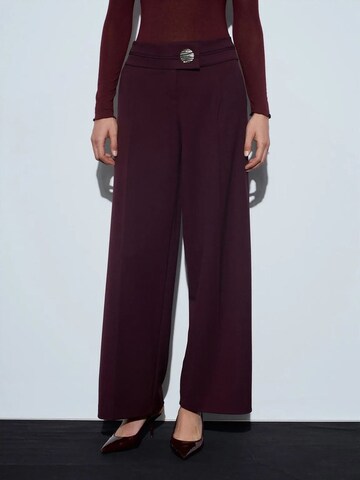 Dilvin Wide leg Pants in Red