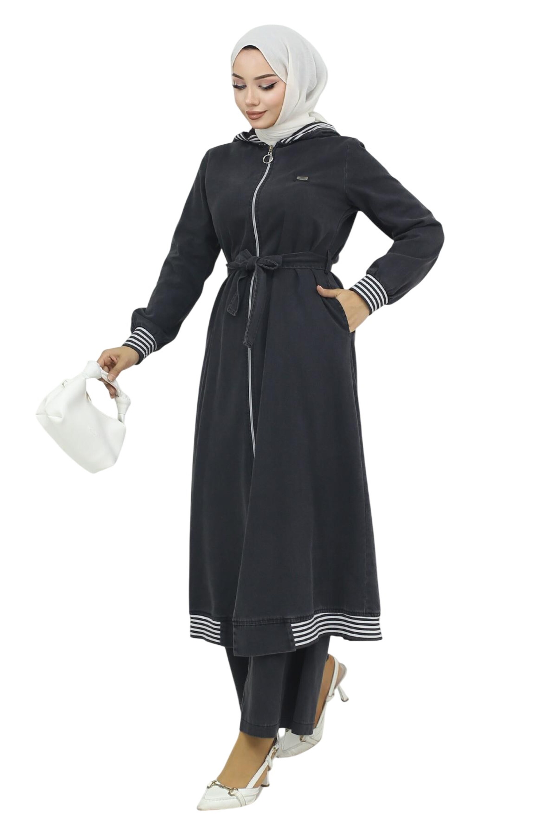 MODAMIHRAM Pantsuit in Black