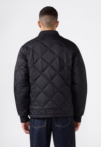 Champion Between-season jacket in Black