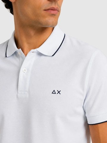 SUN68 Bluser & t-shirts 'A36111' i hvid