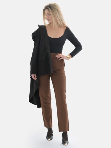regular Pantaloni 'Leafletic Women’s Long Pant' di LEAFLETIC in marrone