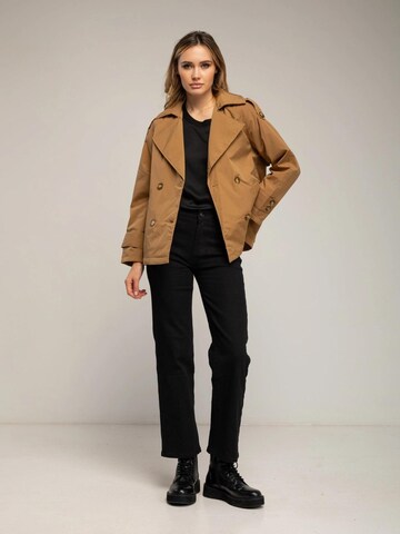 Tantra Between-Season Jacket in Beige