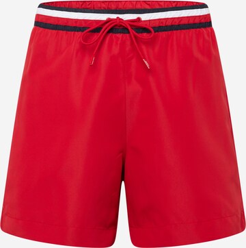 TOMMY HILFIGER Plavecké šortky – červená: přední strana