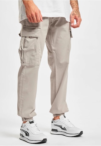 2Y Premium Tapered Cargo Pants in Grey: front