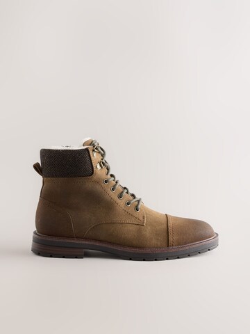 Next - Botas con cordones en marrón