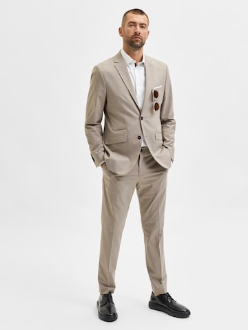 Coupe slim Pantalon à plis SELECTED HOMME en beige