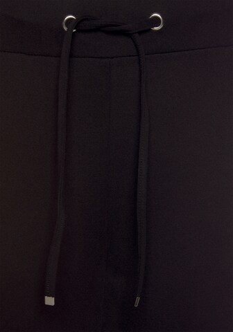 LASCANA - Tapered Pantalón en negro