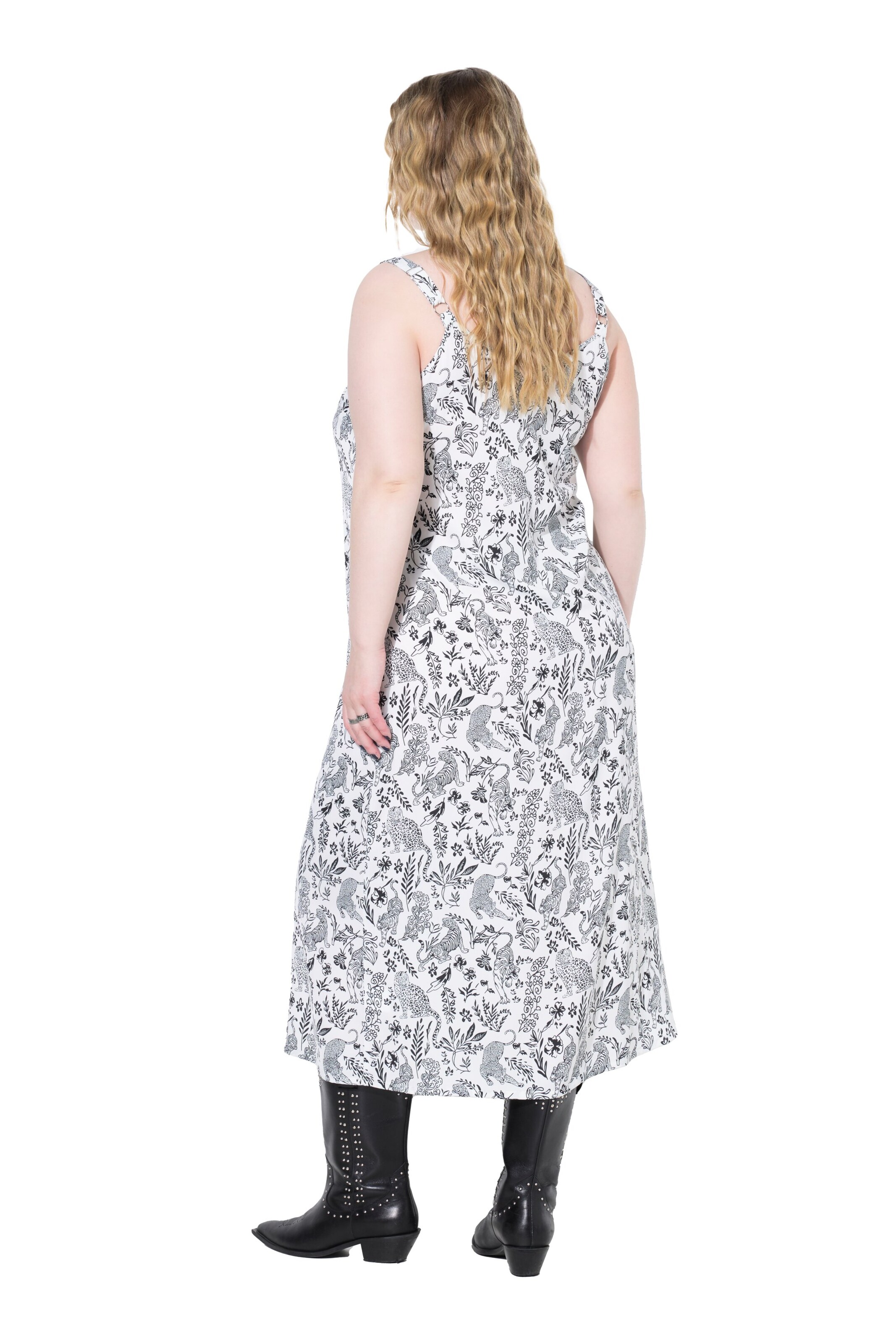 Studio Untold Kleid in Weiß