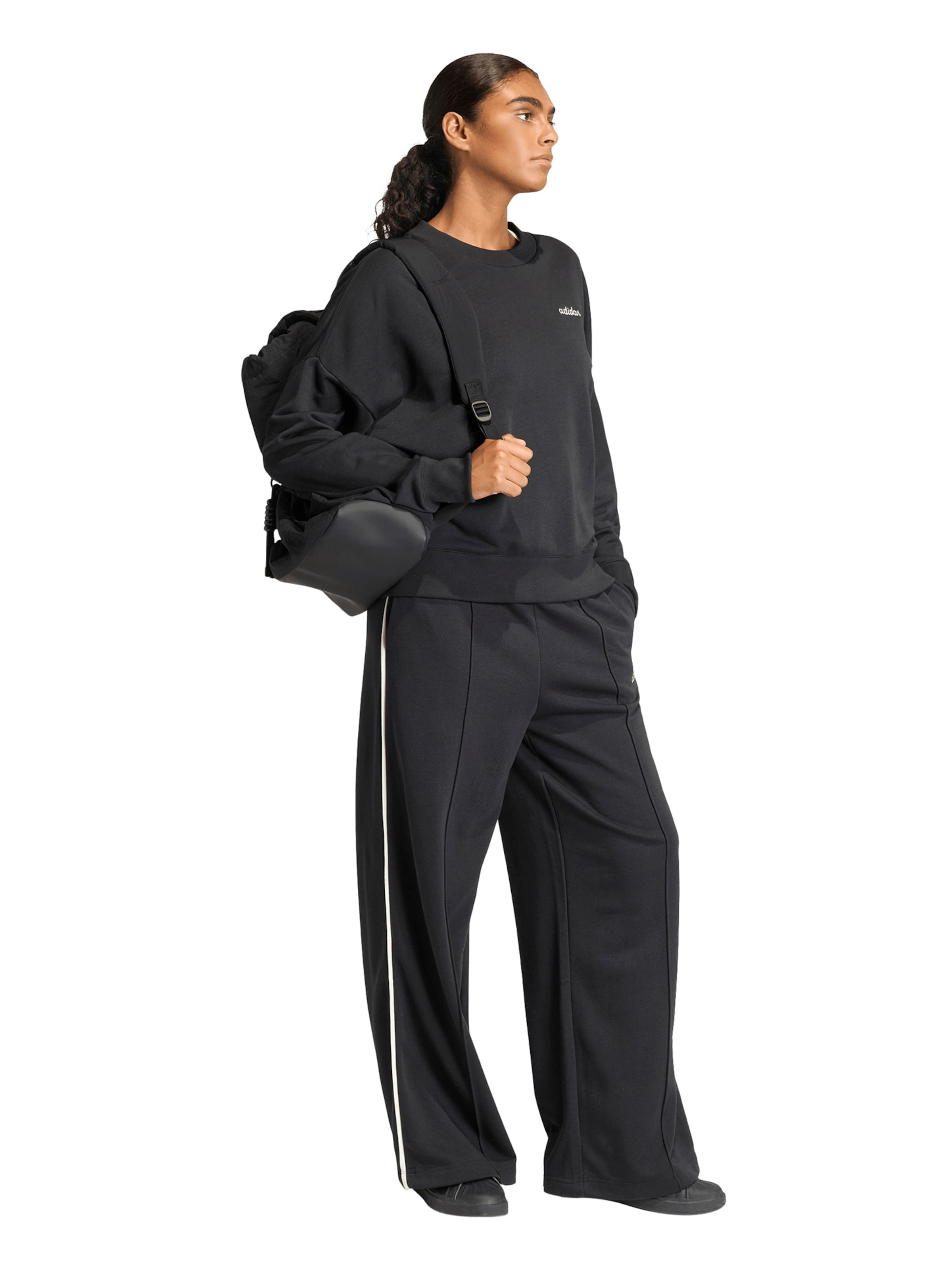 ADIDAS SPORTSWEAR Bluzka sportowa w kolorze czarny