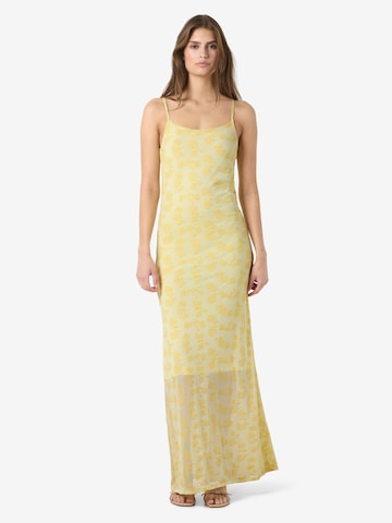 Noisy may - Vestido en amarillo