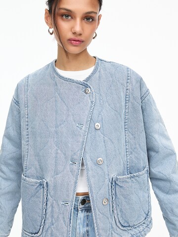 Veste mi-saison Pull&Bear en bleu