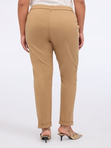 Regular Pantalon Fiorella Rubino en beige