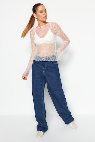 T-shirt Trendyol en blanc