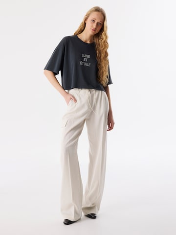 Twist Shirt in Grijs