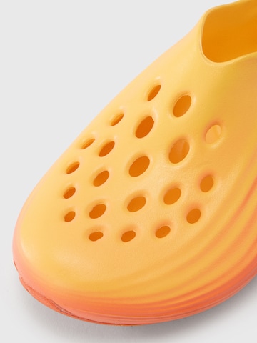 Nike Sportswear Σαγιονάρα 'ReactX Rejuven8' σε πορτοκαλί