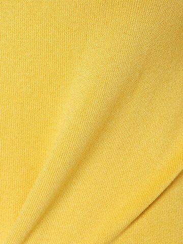 Marie Lund Sweater in Yellow