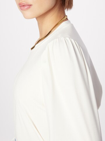 T-shirt 'Caroline' OBJECT en blanc