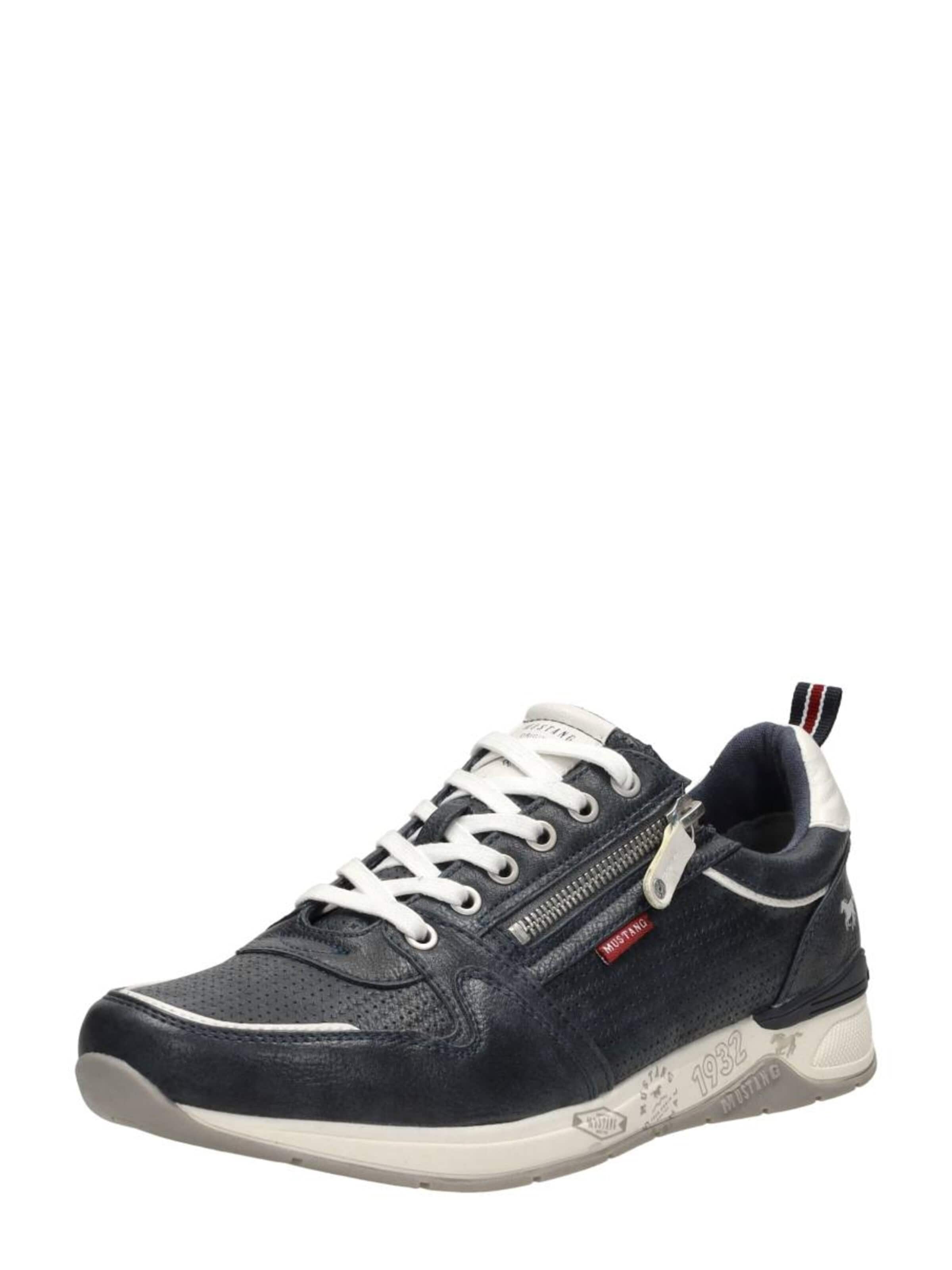 Baskets basses 'Sneakers Laag' MUSTANG en bleu