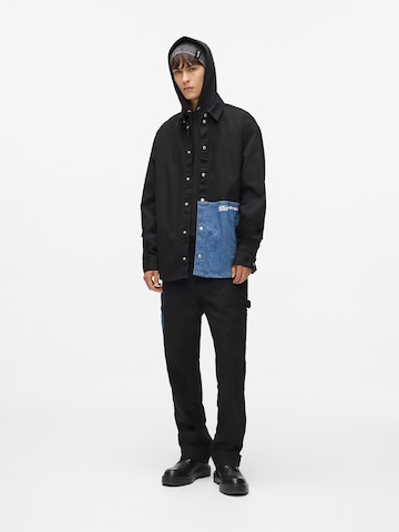 KARL LAGERFELD JEANSComfort Fit Prijelazna jakna - crna boja