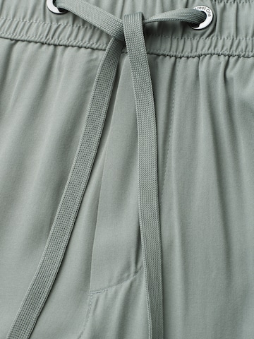 STREET ONE Loosefit Hose 'Emee' in Grün