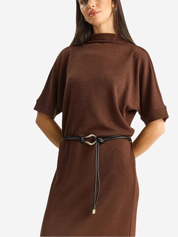 Robe Bianco Lucci en marron