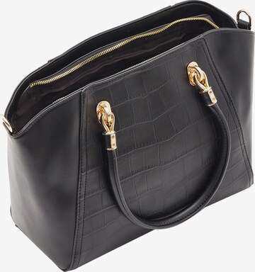 Usha Handbag in Black