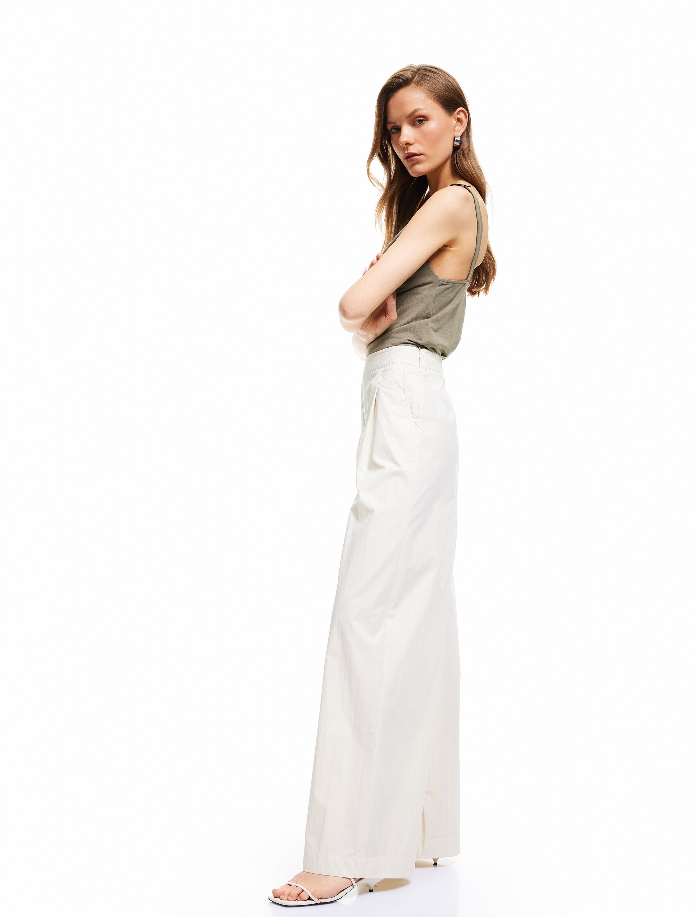 Koton Wide leg Pleat-Front Pants in Beige