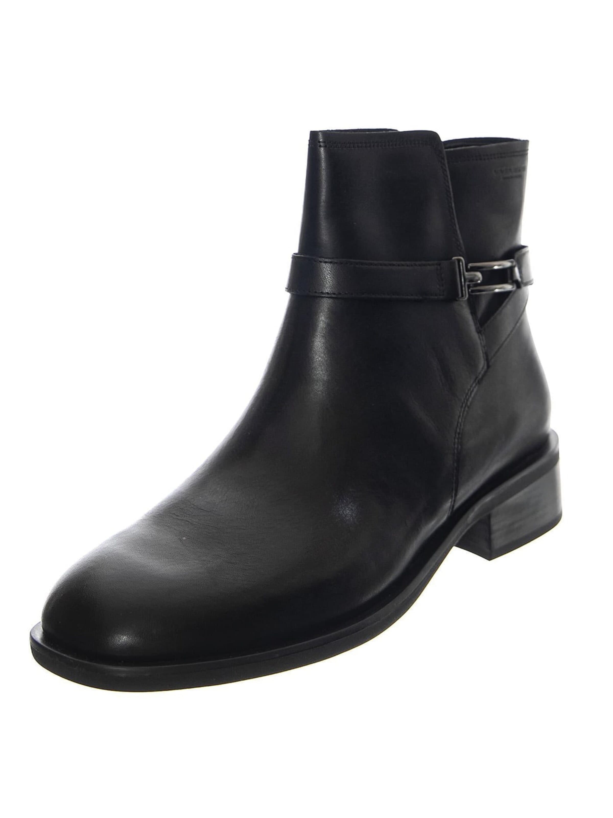 Vagabond Boots 'Sheila Black Boots' in Black: front