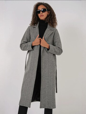 Bigdart - Sobretudo meia-estação em preto: frente