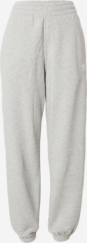 Effilé Pantalon 'Essentials Fleece' ADIDAS ORIGINALS en gris : devant
