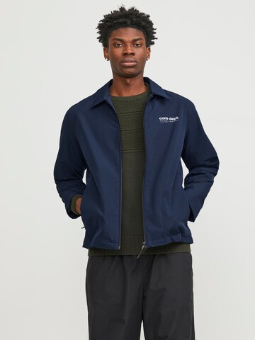 Veste fonctionnelle JACK & JONES en bleu : devant