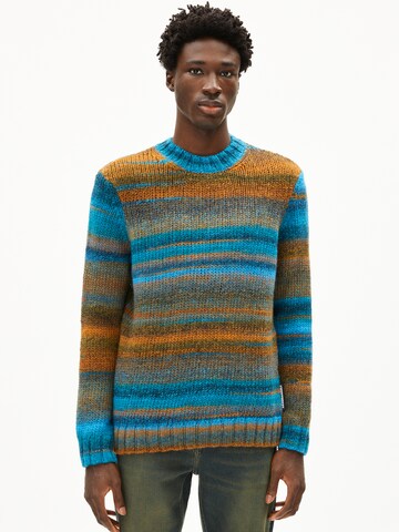 Pull-over ARMEDANGELS en marron : devant