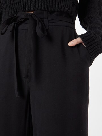 ABOUT YOU Wide leg Trousers 'Simone' in Black