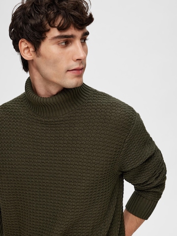SELECTED HOMME Sweater 'Thim' in Green