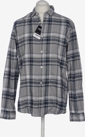 Closed Button Up Shirt in L in Grey: front