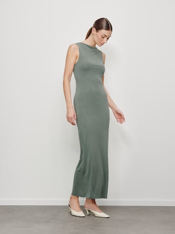 Abito 'Elora' di RÆRE by Lorena Rae in verde: frontale