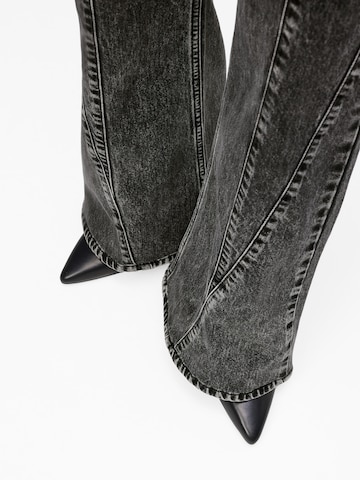 KARL LAGERFELD JEANS Flared Jeans in Black